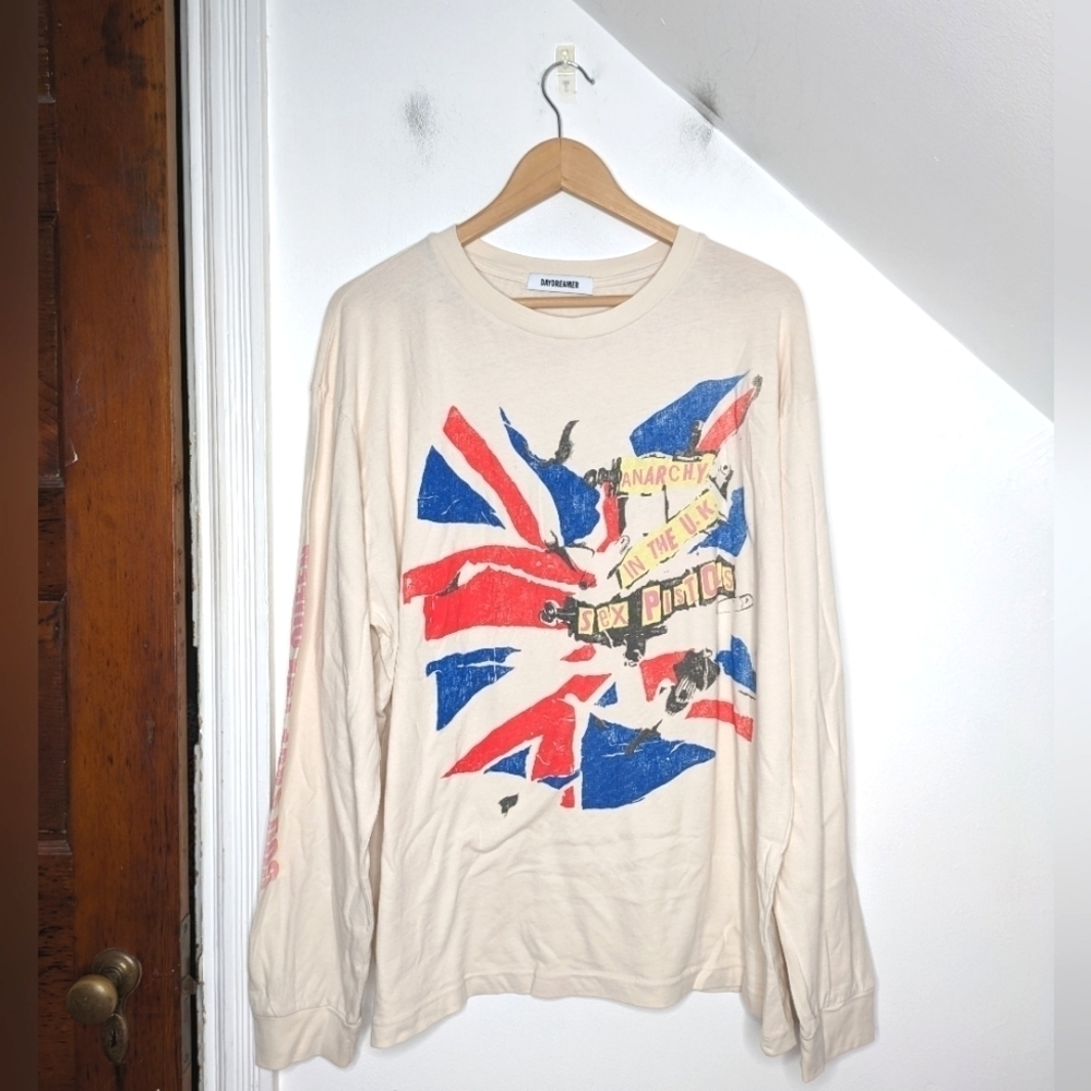 DAYDREAMER Anarchy in the UK Long Sleeve Graphic Band Tee Dirty White NEW Size L